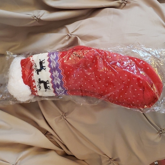 Red Faux Sherpa Knit Slipper Socks with Fairisle Deer Pattern and Traction Dots - Picture 5 of 5
